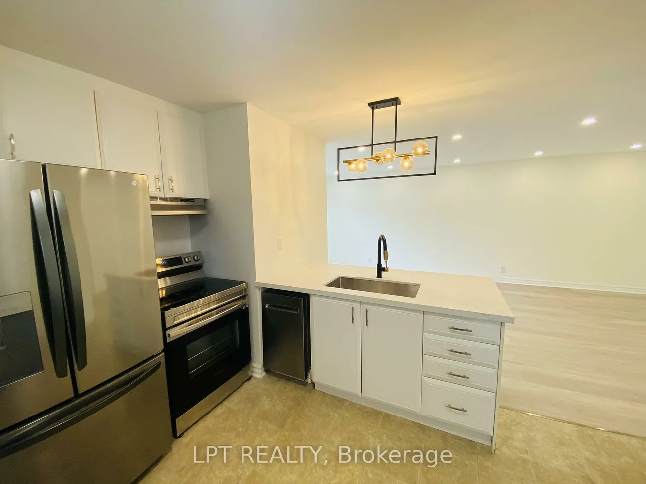 26, Davis, Aurora Highlands, Aurora