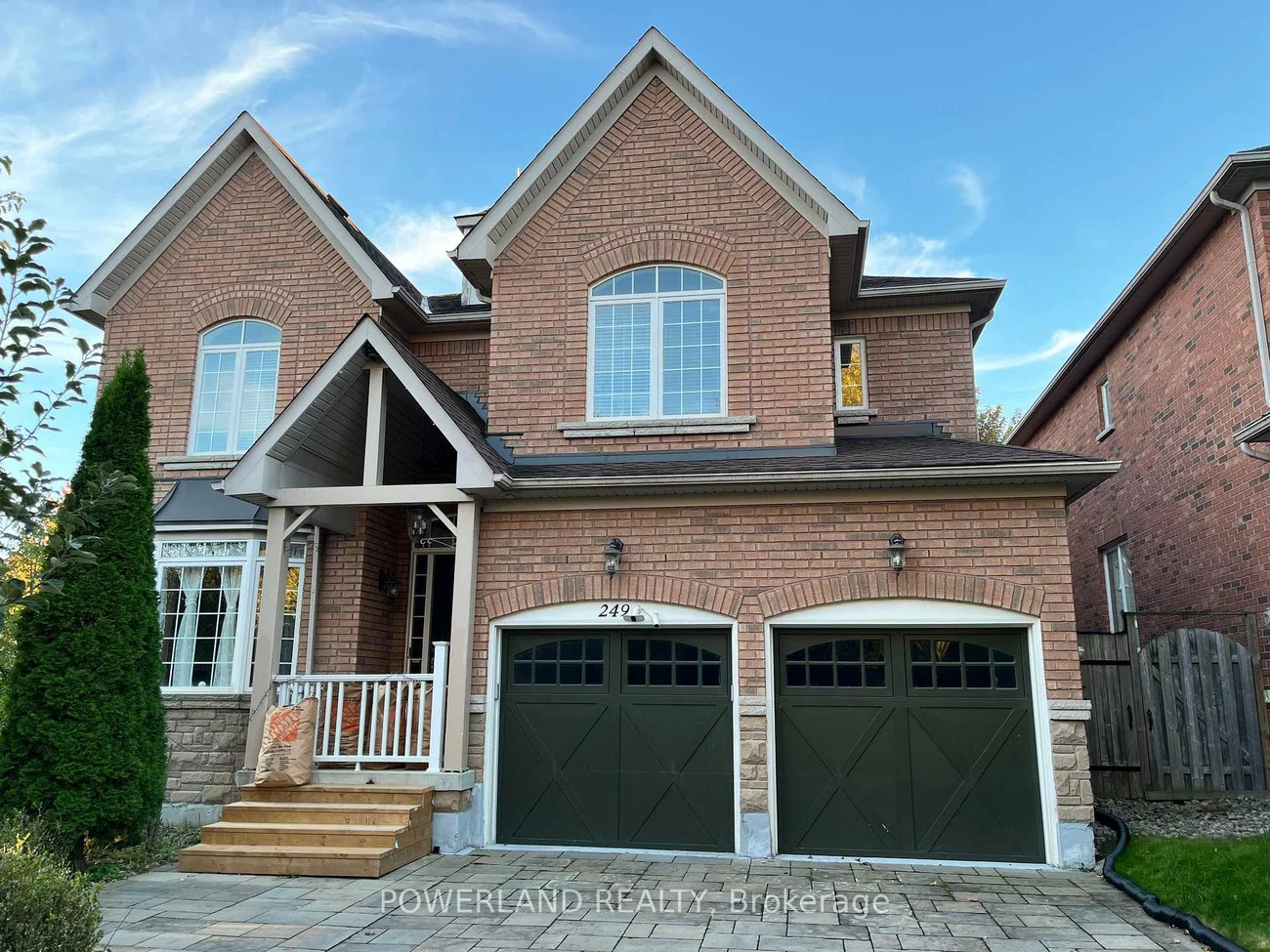 249, Kennedy, Aurora Highlands, Aurora