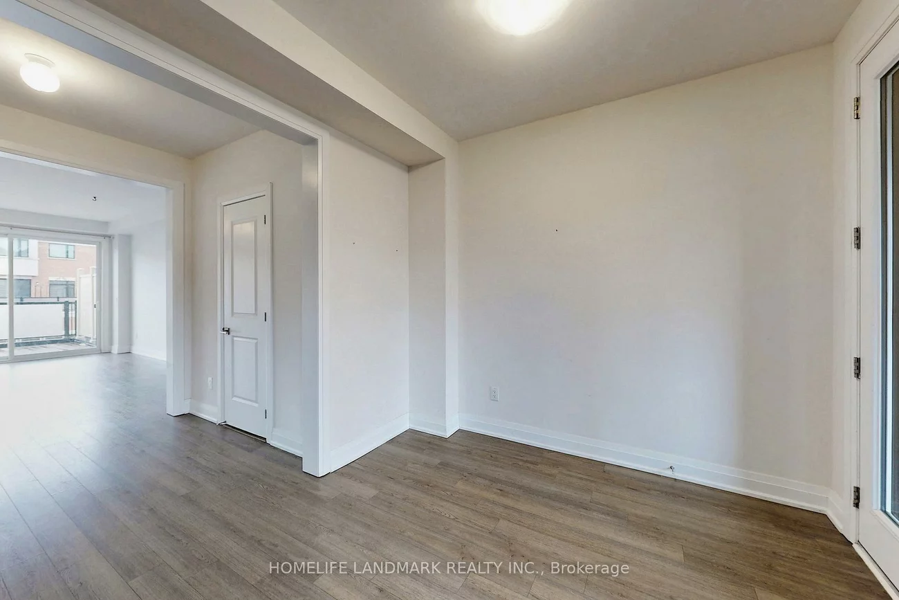 47, Sparks, Rural Aurora, Aurora