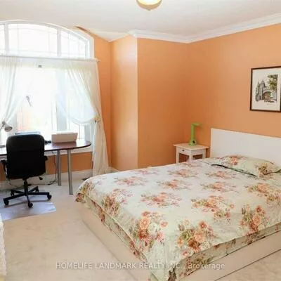 1, Fouracre, Bayview Northeast, Aurora