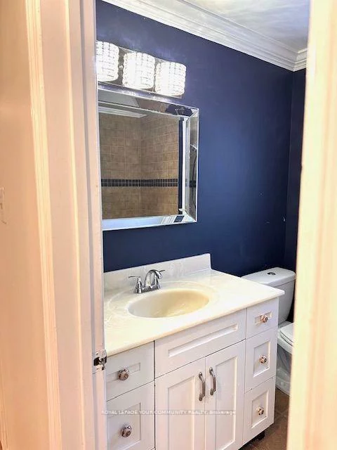 93, Hill, Aurora Heights, Aurora