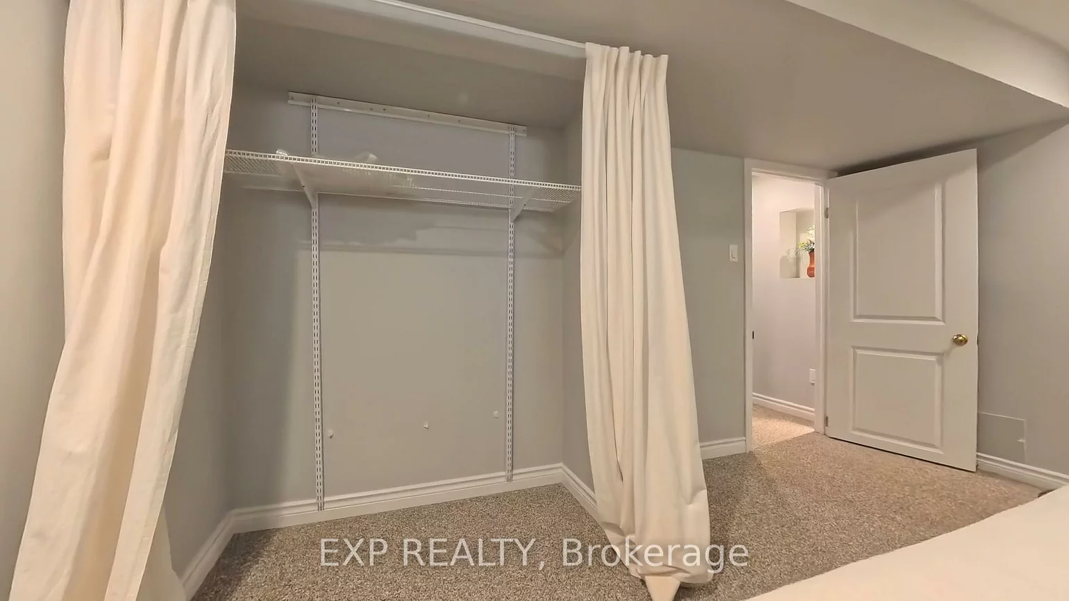 40, Cranberry, Aurora Highlands, Aurora