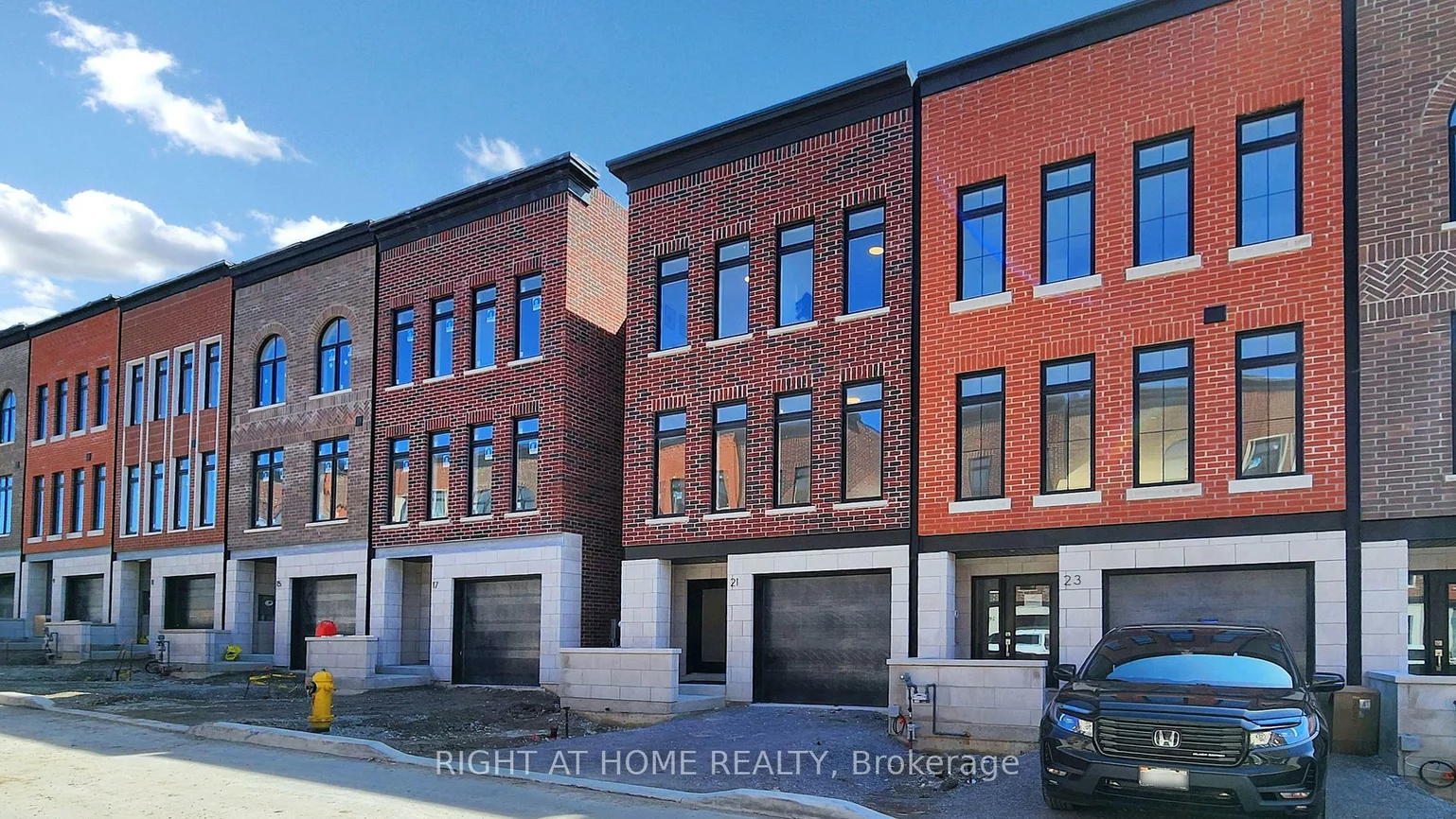 21, Chestnut, Rural Aurora, Aurora