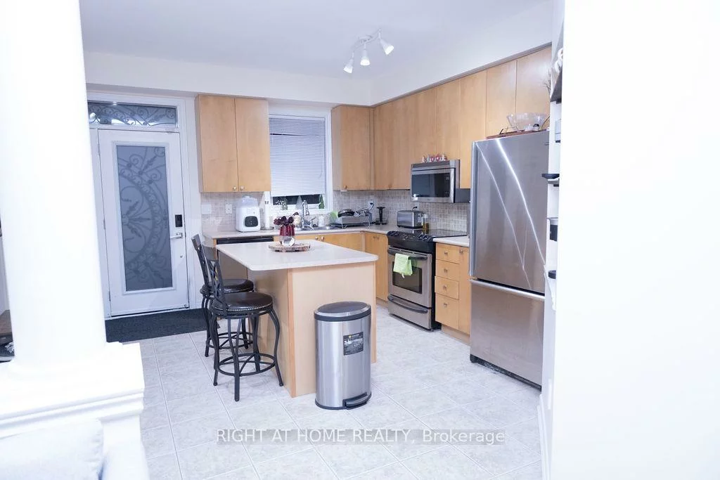 169, Zokol, Bayview Northeast, Aurora