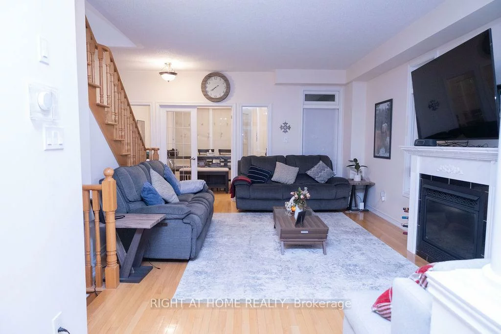 169, Zokol, Bayview Northeast, Aurora