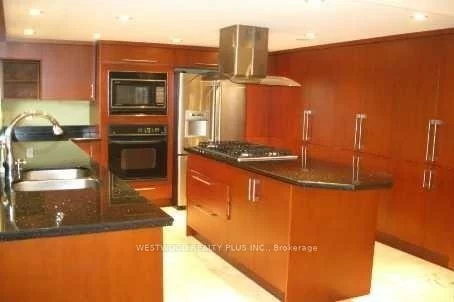 60, Cranberry, Aurora Highlands, Aurora