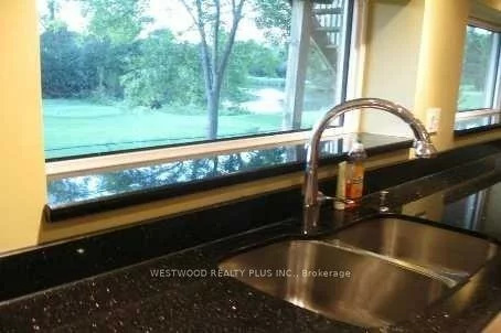 60, Cranberry, Aurora Highlands, Aurora