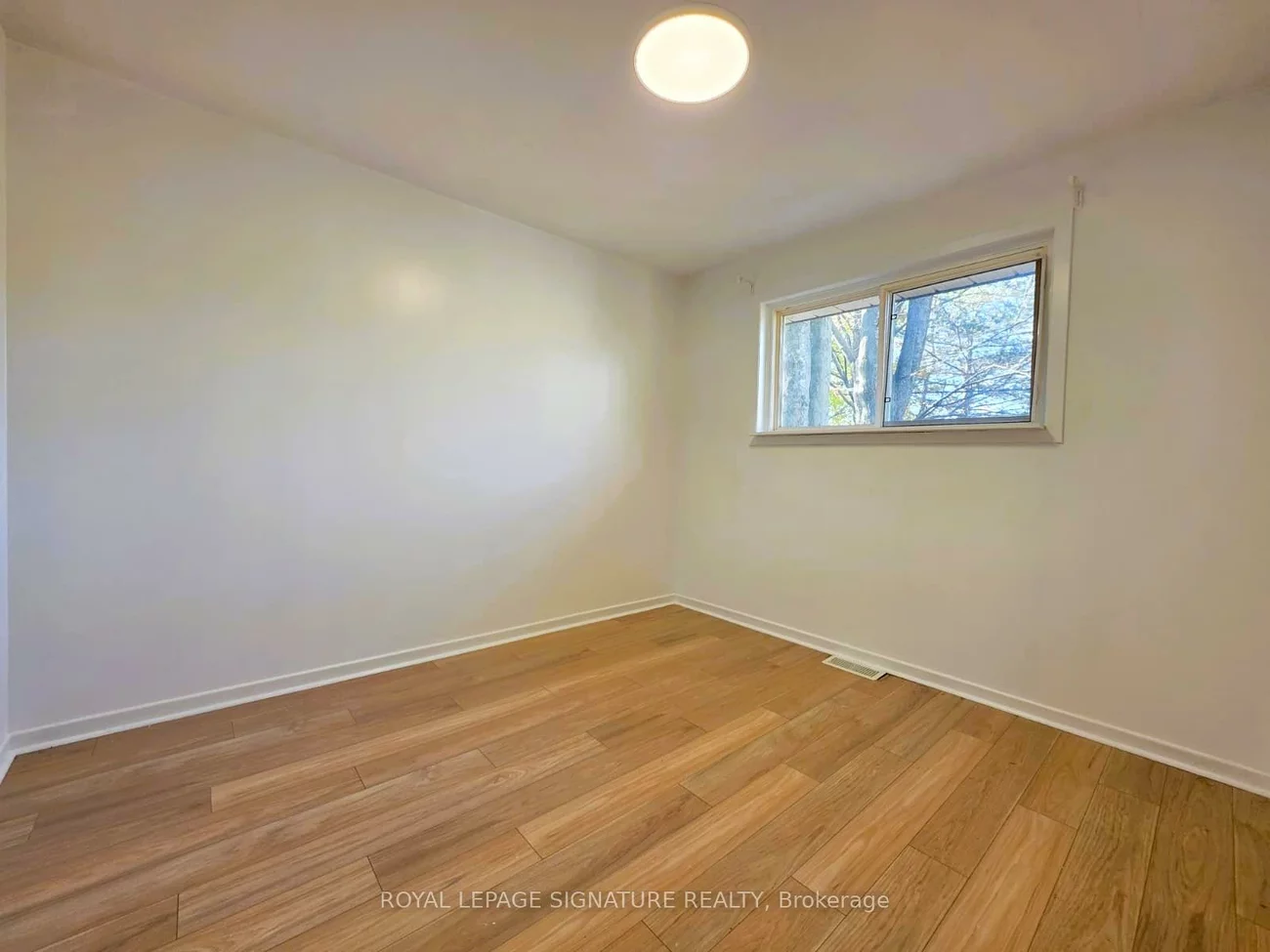 57, Foreht, Aurora Heights, Aurora