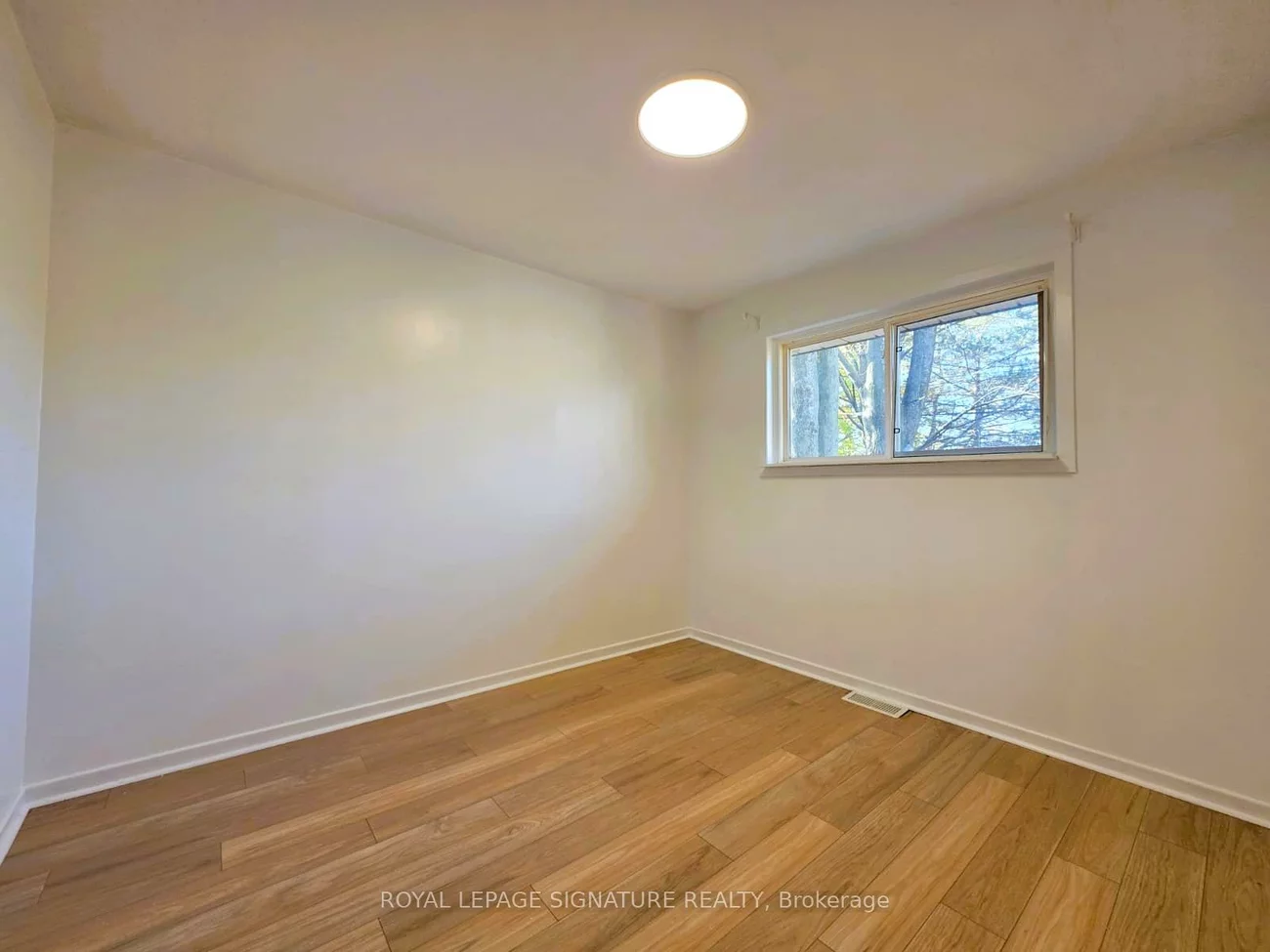 57, Foreht, Aurora Heights, Aurora