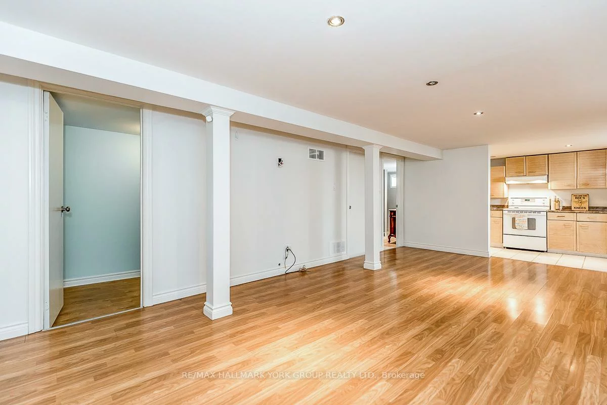 6, Davis, Aurora Highlands, Aurora