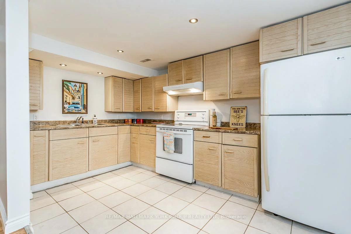 6, Davis, Aurora Highlands, Aurora