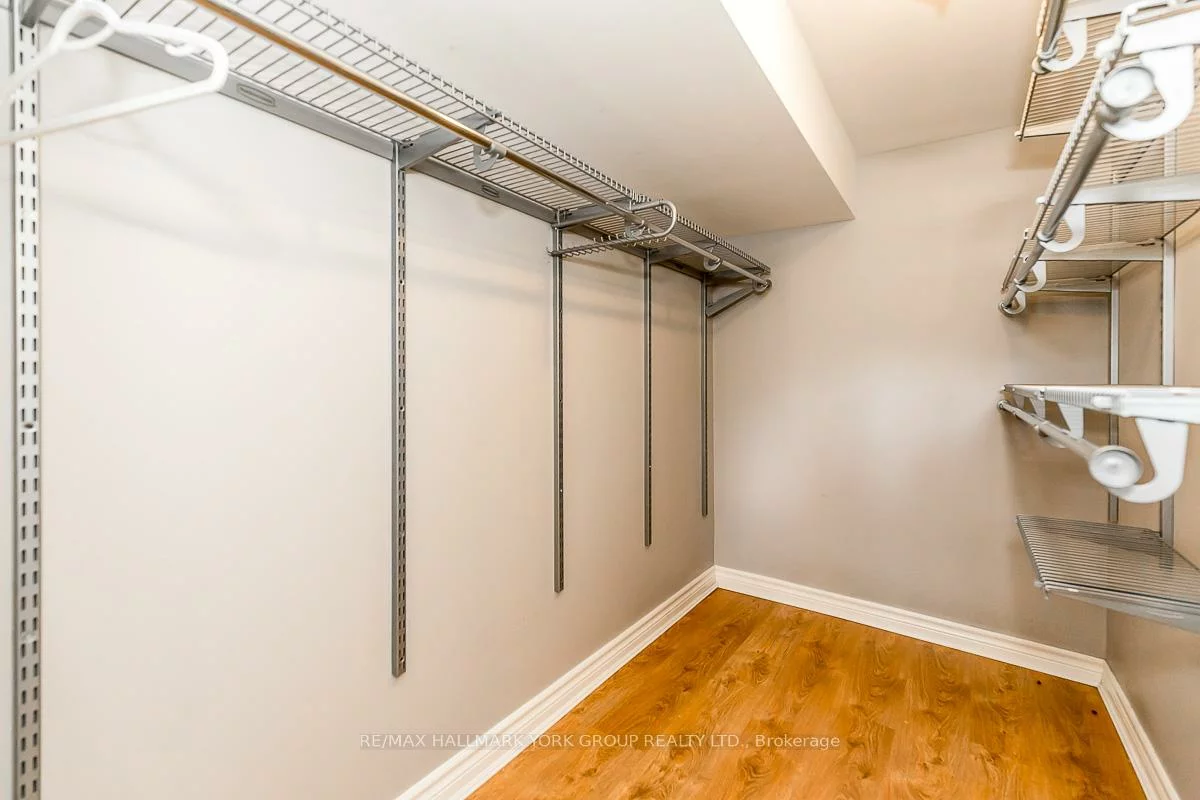 6, Davis, Aurora Highlands, Aurora