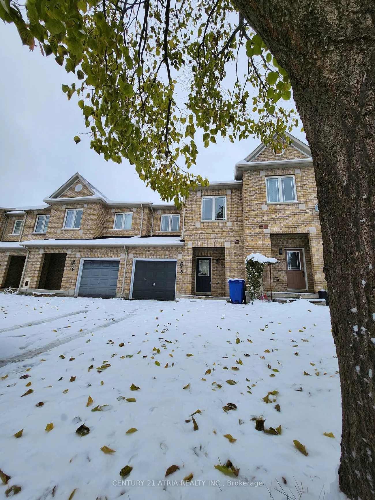 8, Bilbrough, Bayview Northeast, Aurora