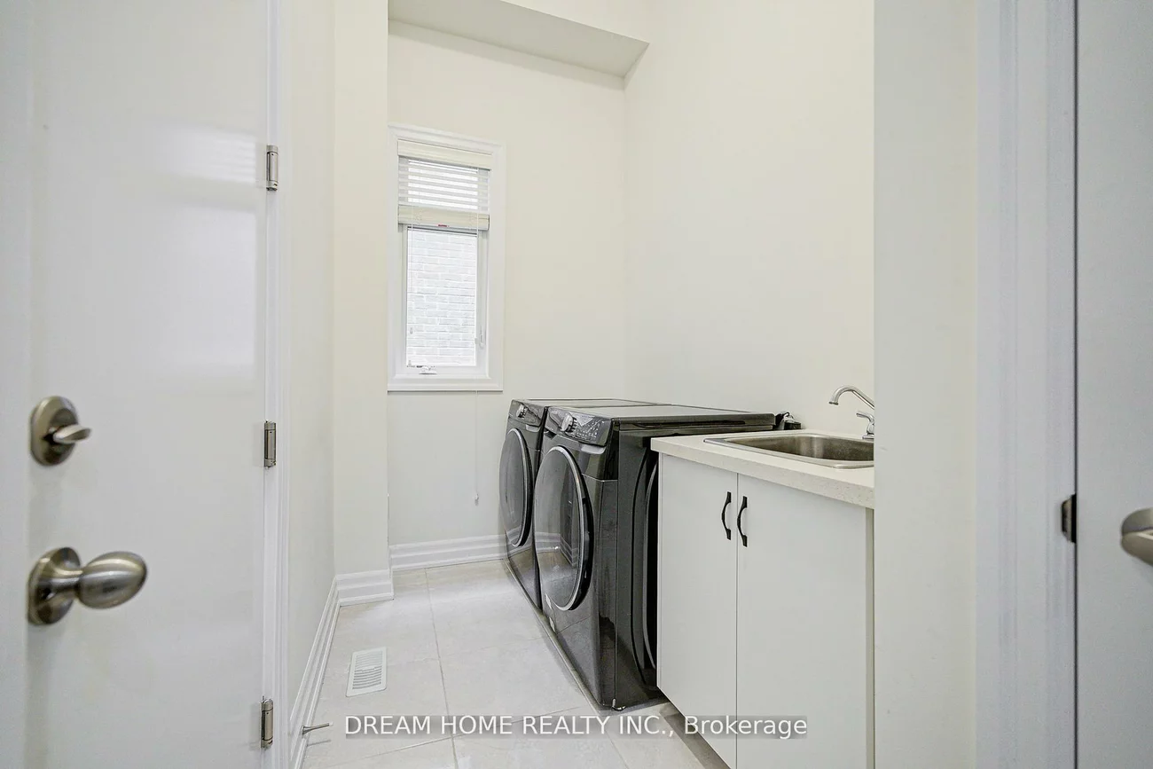 113, Betelho, Bayview Southeast, Aurora