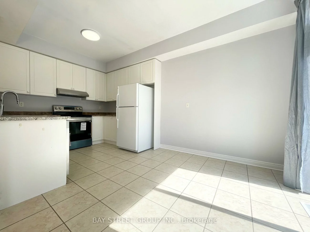 196, Kirkvalley, Bayview Wellington, Aurora