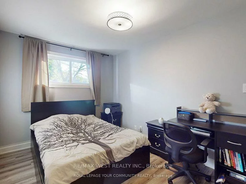 55, Davis, Aurora Highlands, Aurora