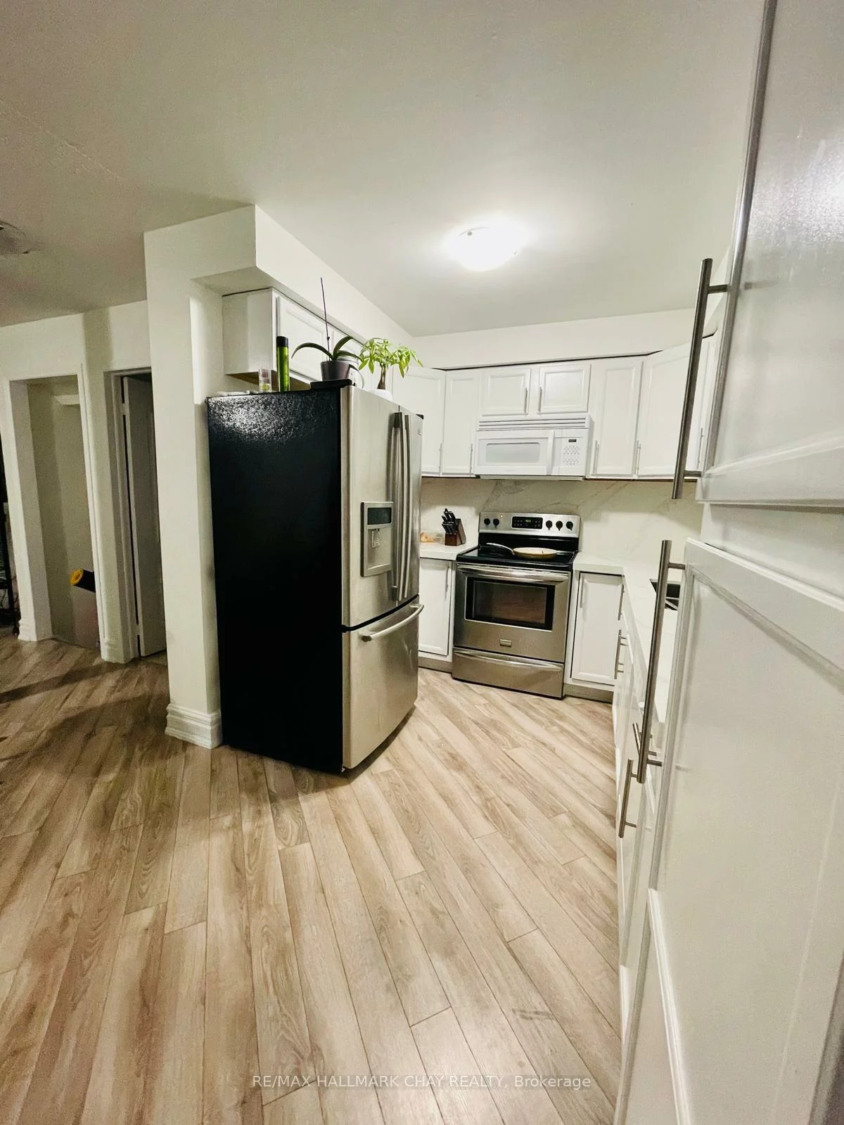 85, October, Aurora Grove, Aurora