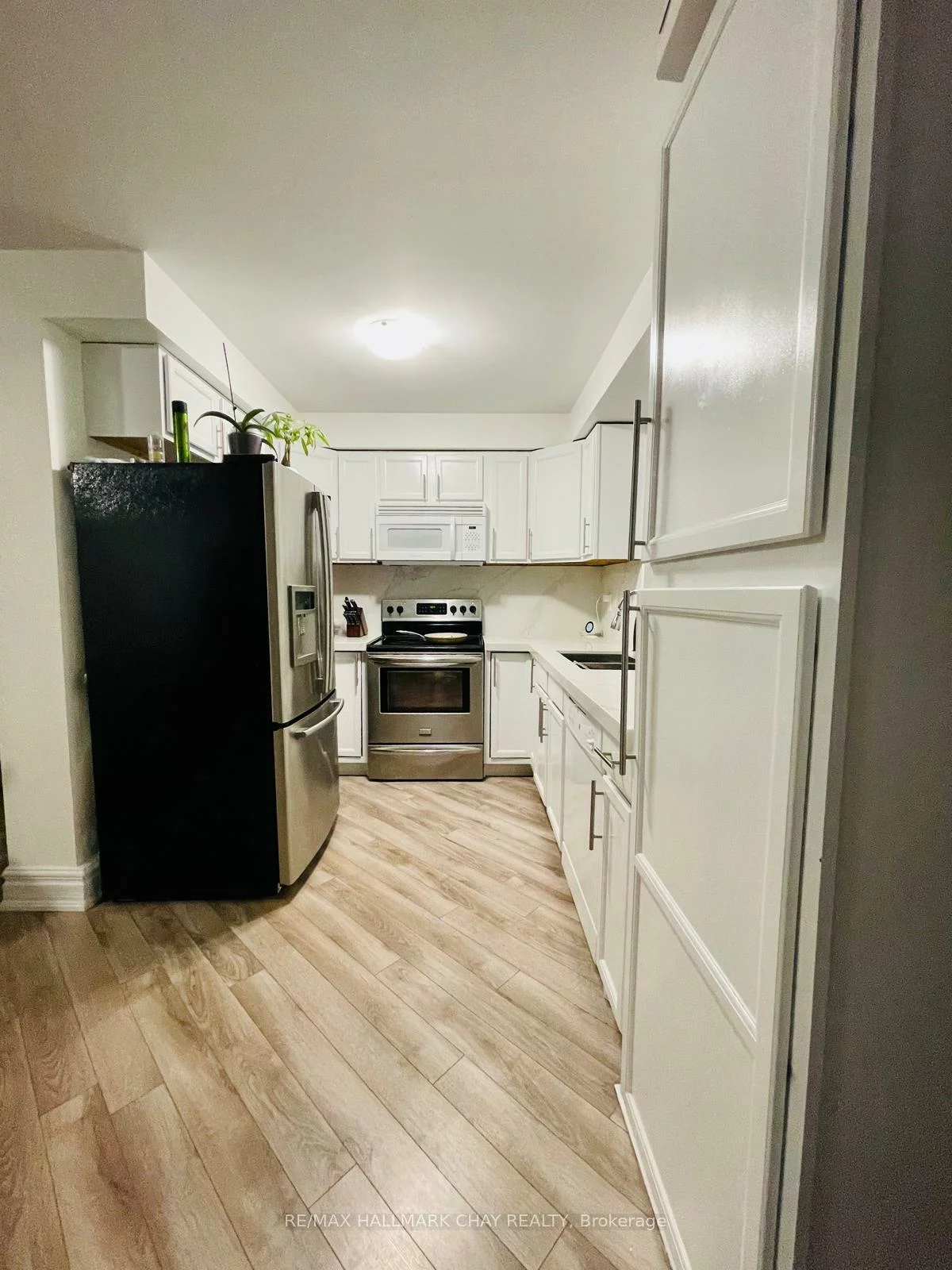 85, October, Aurora Grove, Aurora