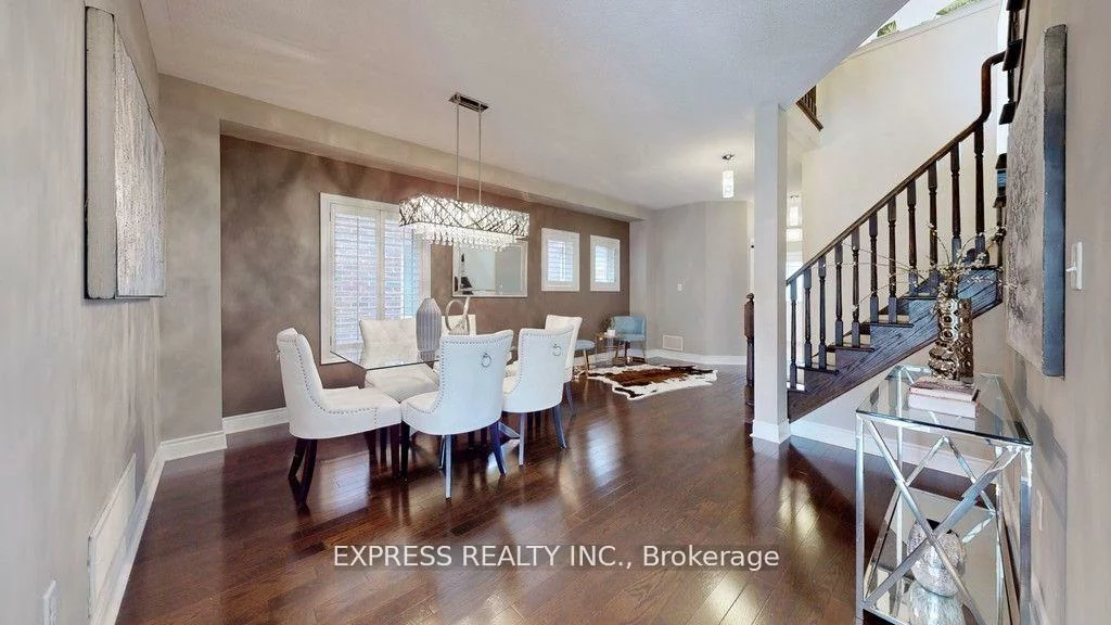 164, Mavrinac, Bayview Northeast, Aurora