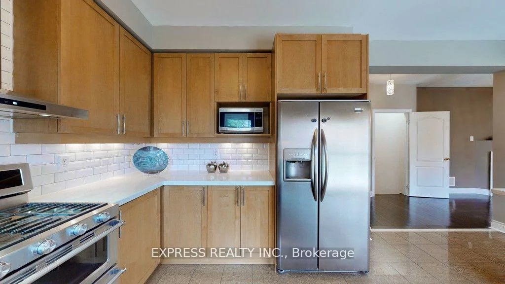 164, Mavrinac, Bayview Northeast, Aurora