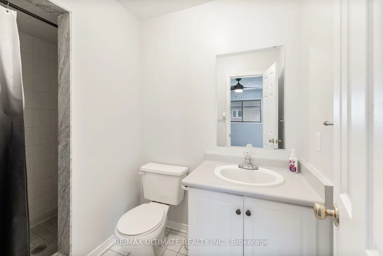 36, Bowler, Bayview Wellington, Aurora