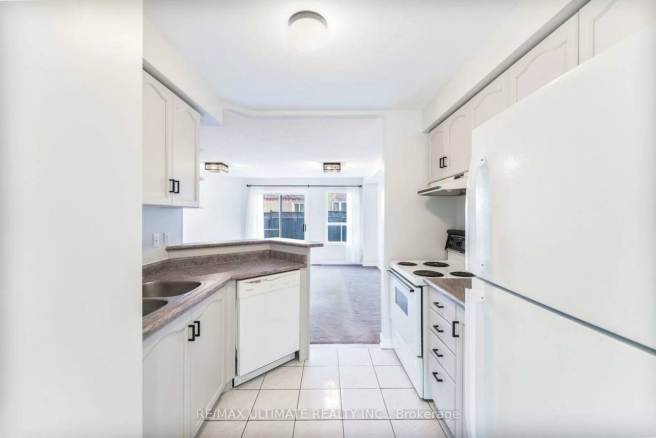 36, Bowler, Bayview Wellington, Aurora