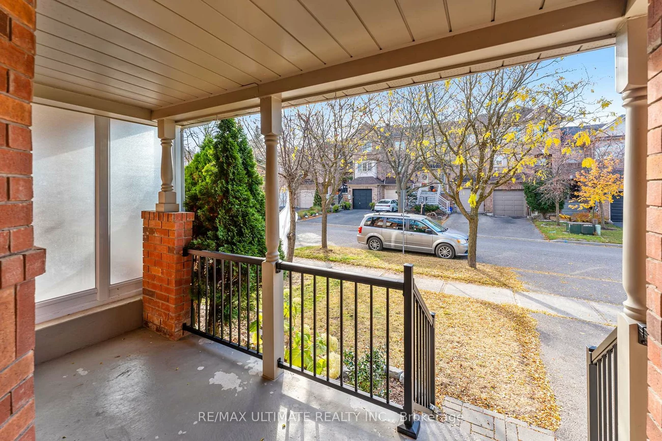 36, Bowler, Bayview Wellington, Aurora