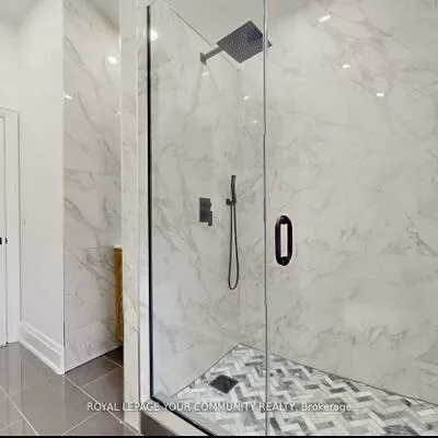 12, Kemano, Aurora Heights, Aurora