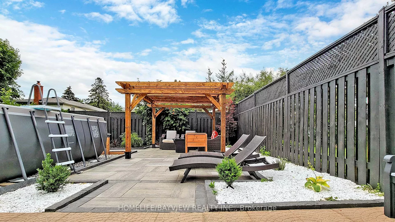 27, Hill, Hills of St Andrew, Aurora