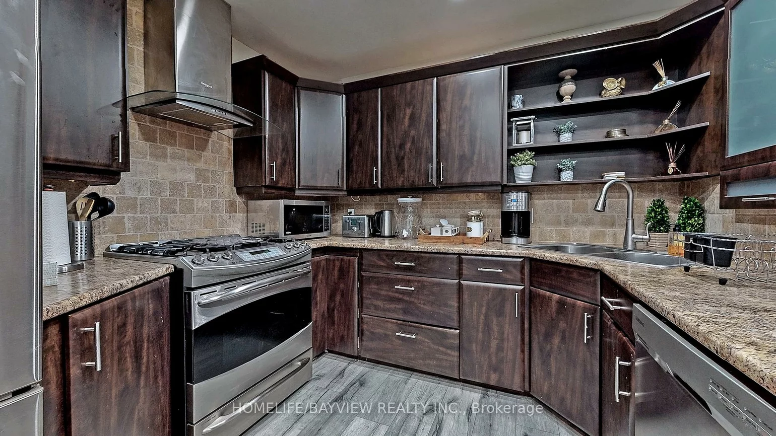 27, Hill, Hills of St Andrew, Aurora