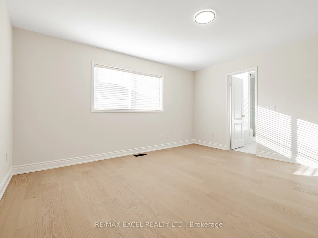 105, Millcliff, Aurora Grove, Aurora