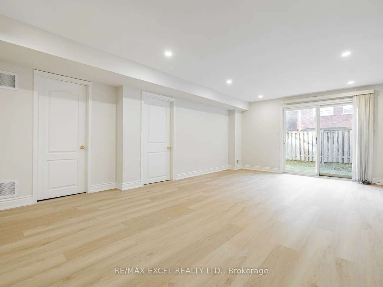 105, Millcliff, Aurora Grove, Aurora