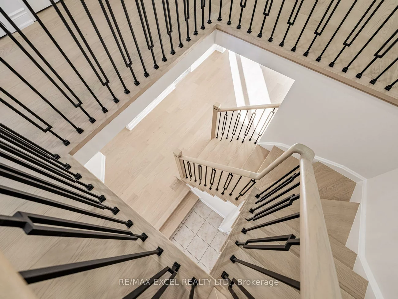 105, Millcliff, Aurora Grove, Aurora