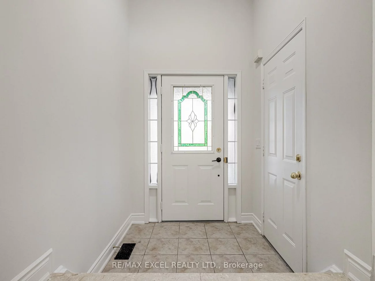 105, Millcliff, Aurora Grove, Aurora