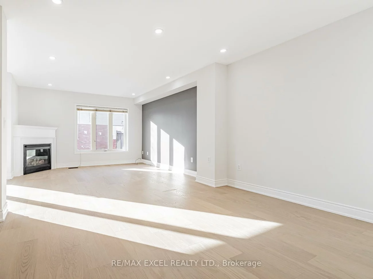 105, Millcliff, Aurora Grove, Aurora