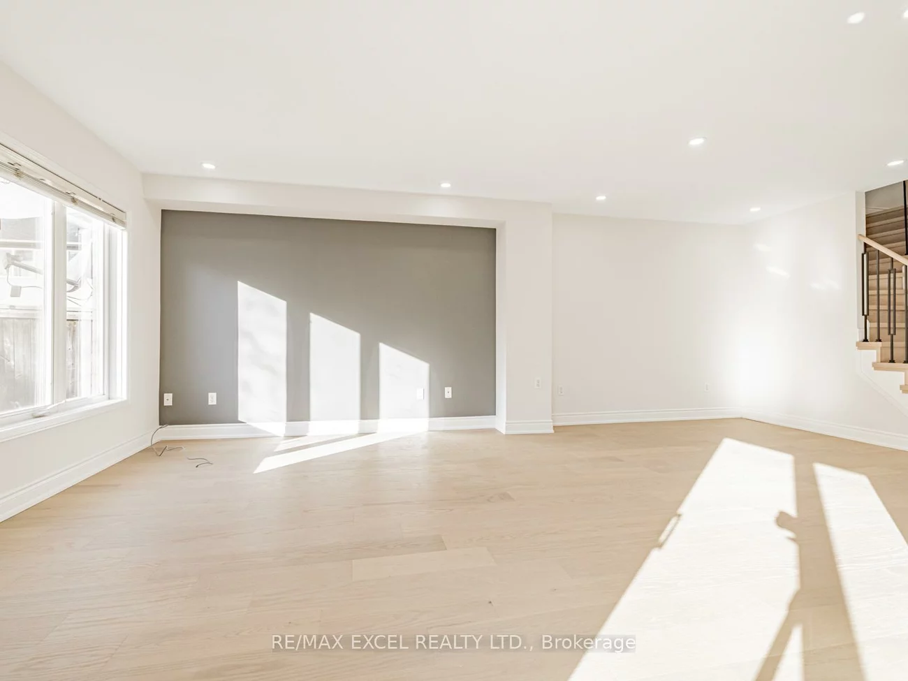 105, Millcliff, Aurora Grove, Aurora