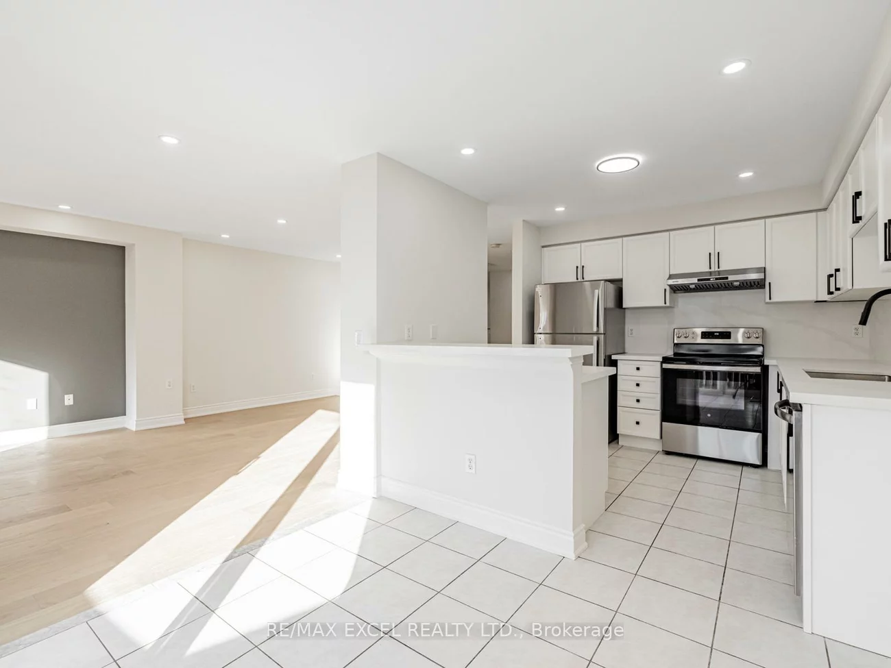 105, Millcliff, Aurora Grove, Aurora