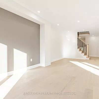 105, Millcliff, Aurora Grove, Aurora