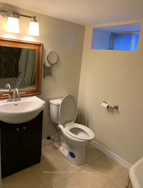 96, Gurnett, Aurora Village, Aurora