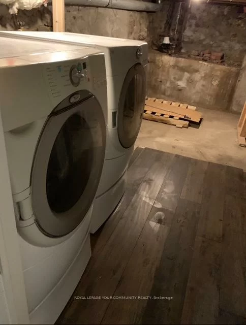 96, Gurnett, Aurora Village, Aurora