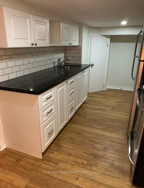 96, Gurnett, Aurora Village, Aurora