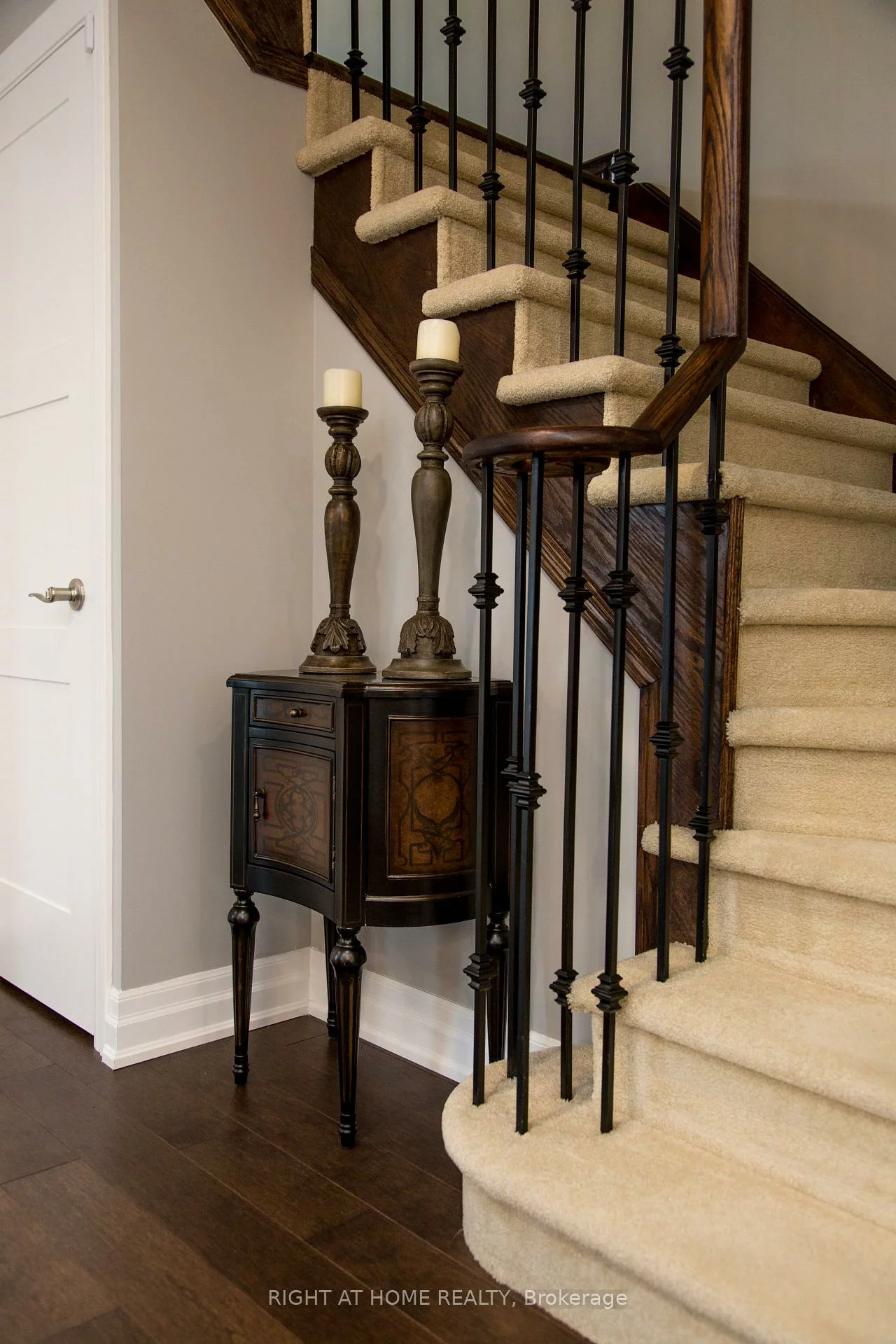 53, Primeau, Aurora Grove, Aurora