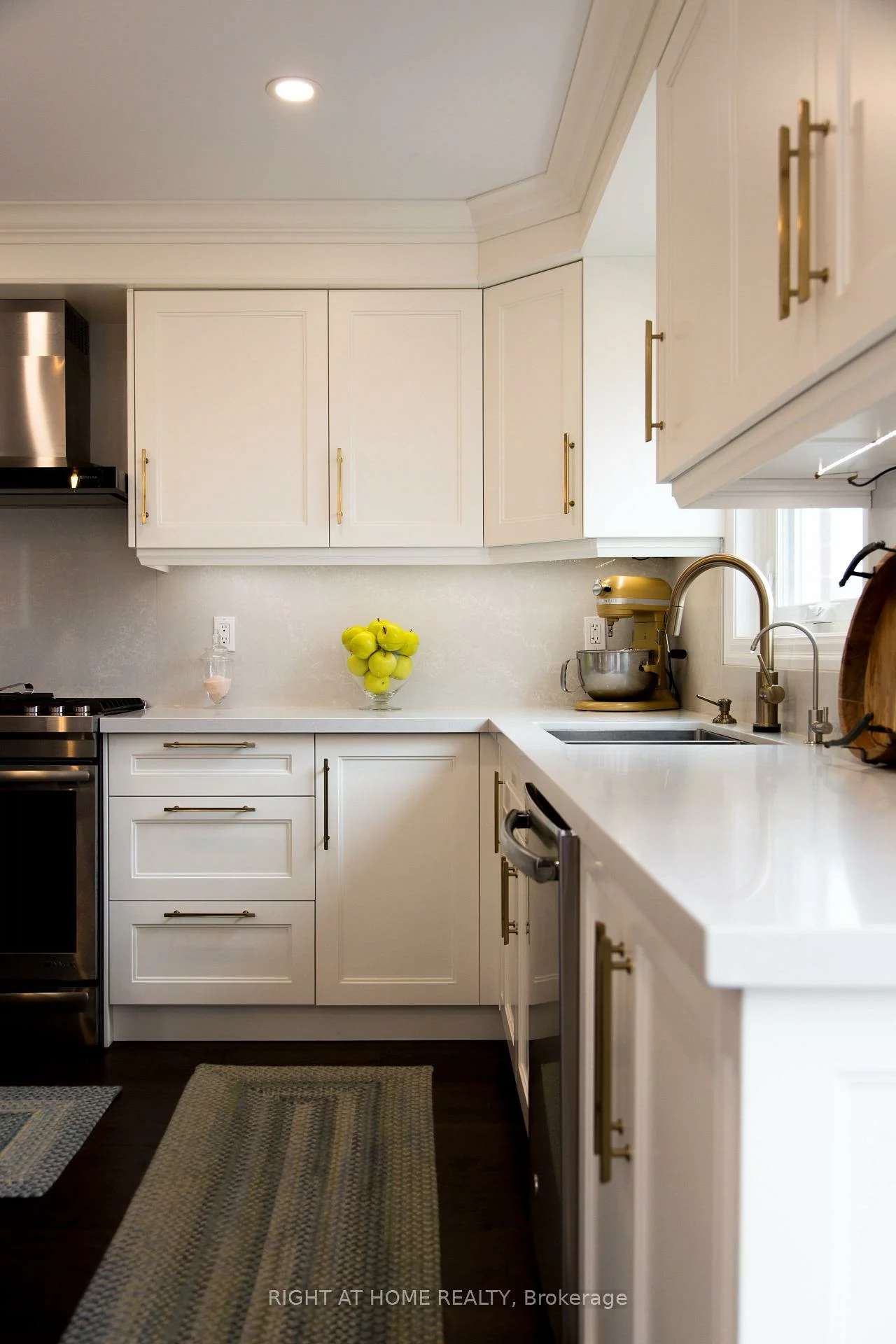 53, Primeau, Aurora Grove, Aurora