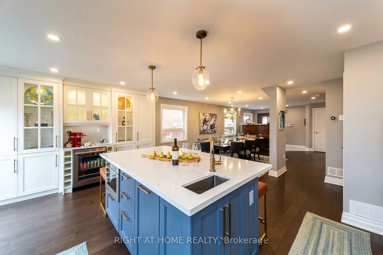 53, Primeau, Aurora Grove, Aurora