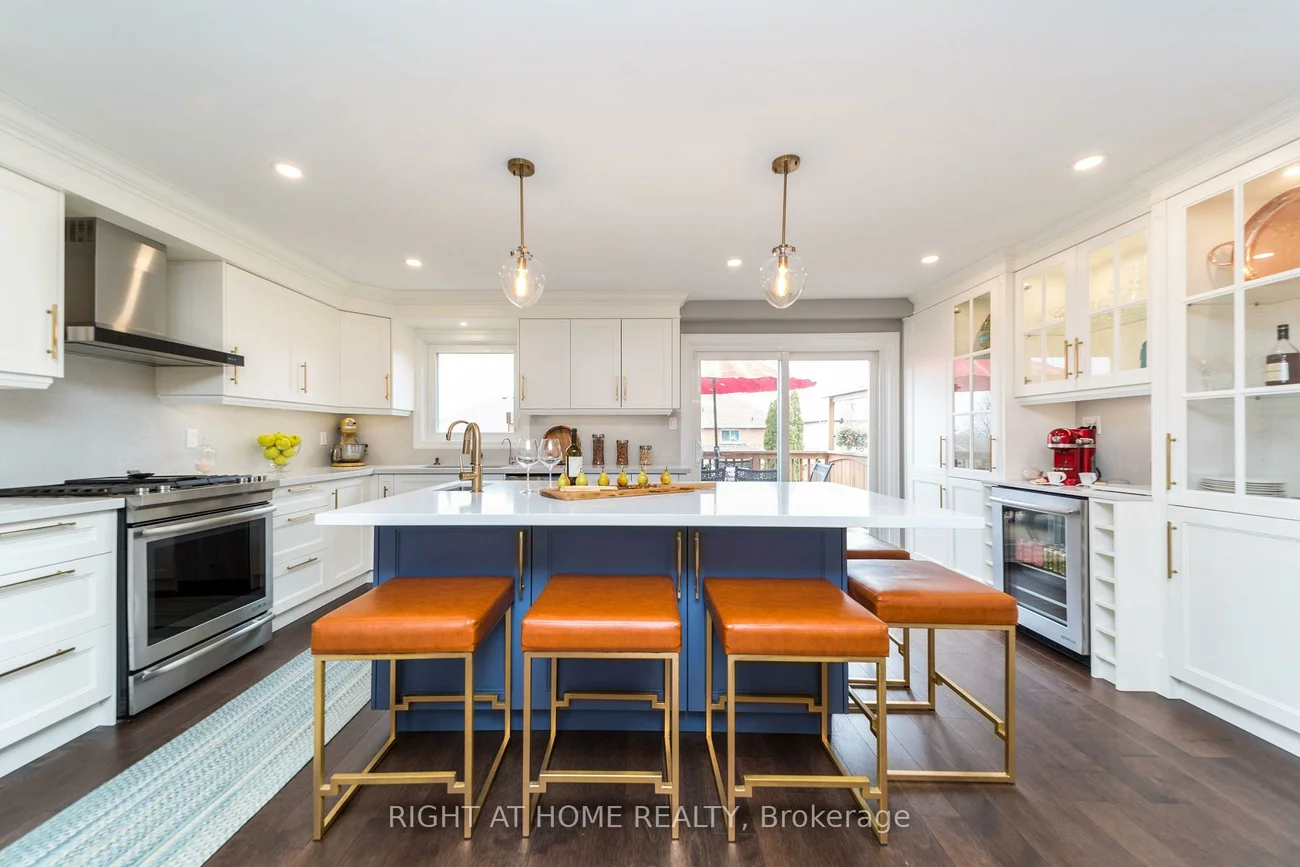 53, Primeau, Aurora Grove, Aurora