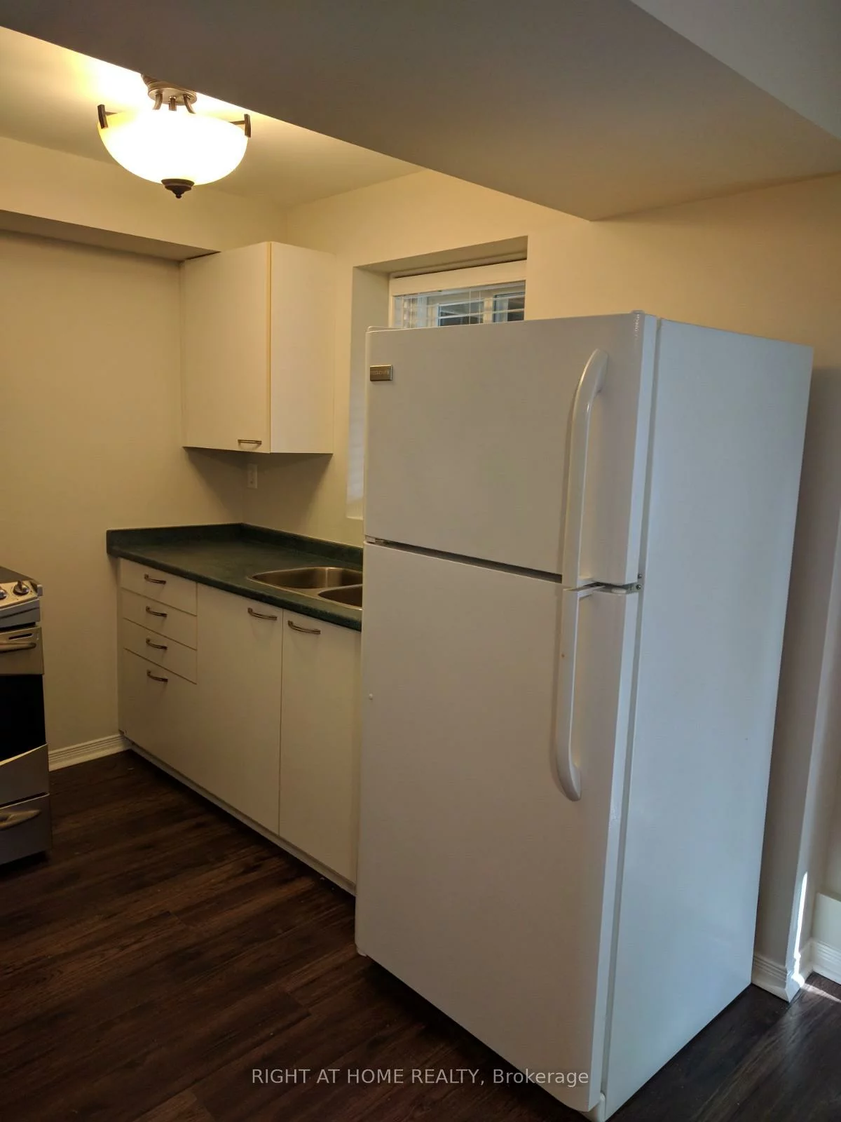 53, Primeau, Aurora Grove, Aurora