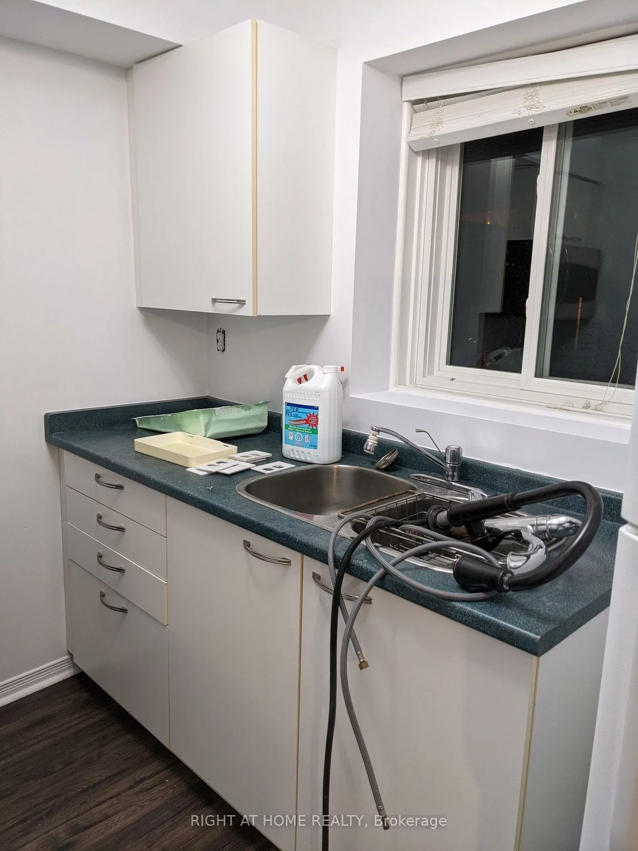 53, Primeau, Aurora Grove, Aurora