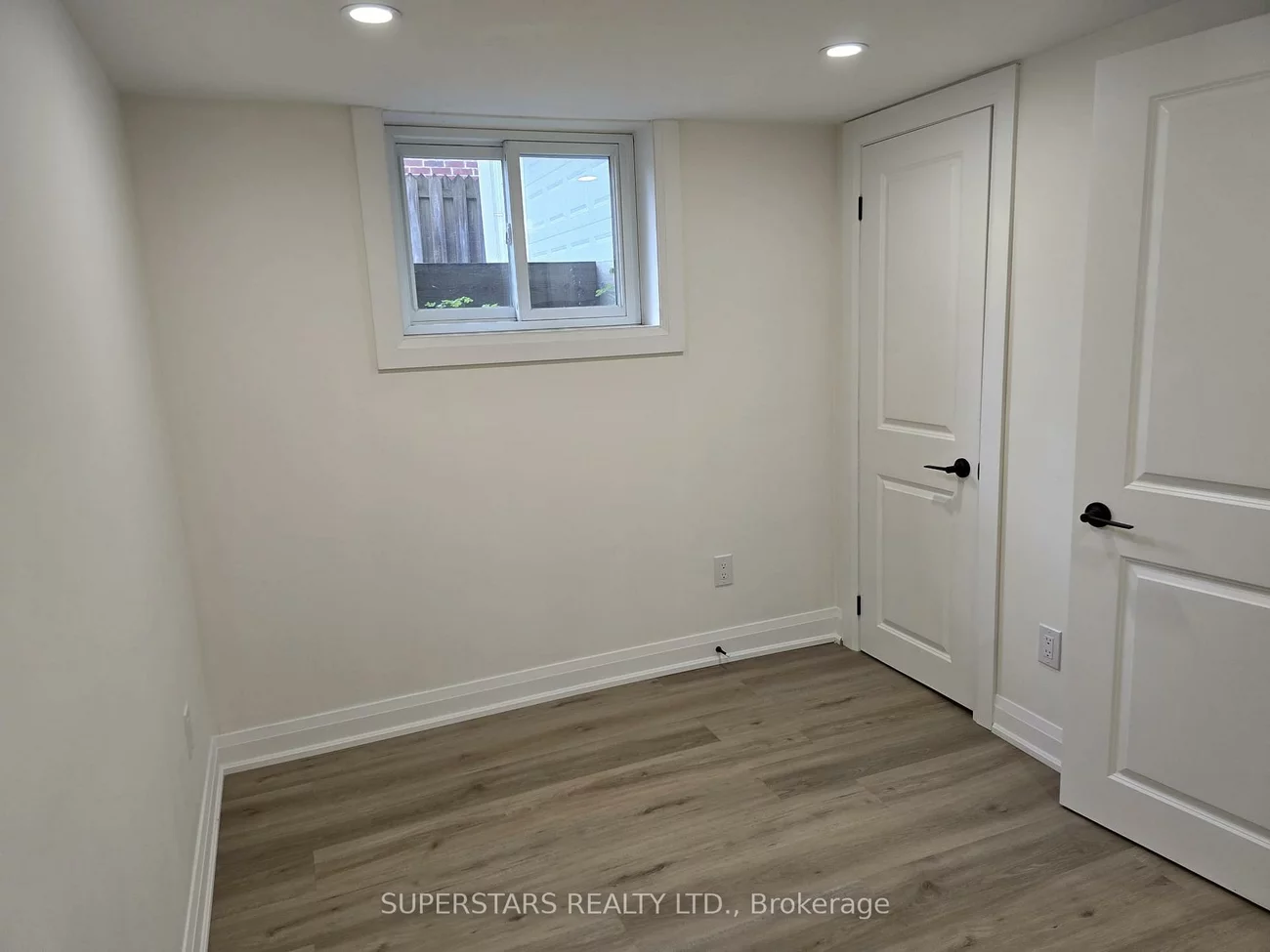 44, Child, Aurora Highlands, Aurora