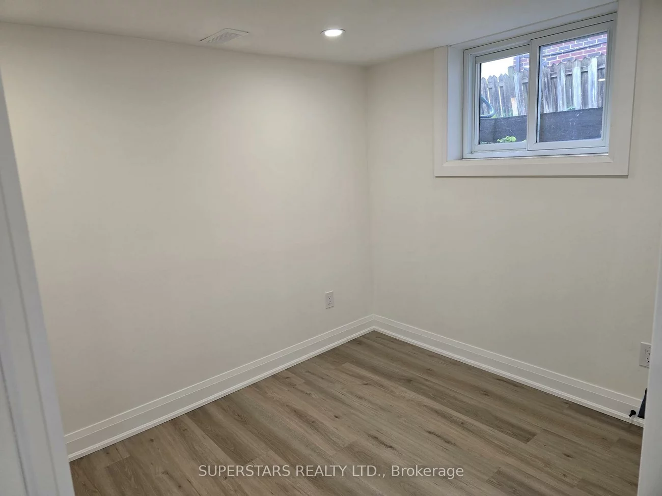 44, Child, Aurora Highlands, Aurora