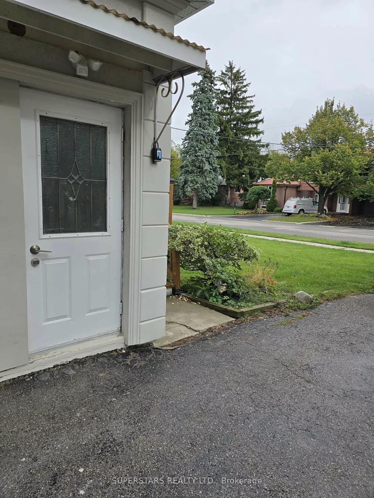 44, Child, Aurora Highlands, Aurora